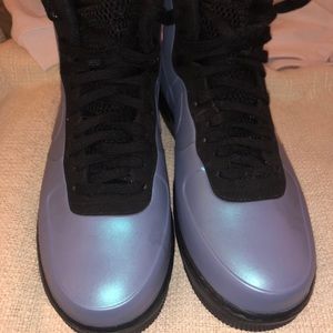 Nike Air Force foamposite cup carbon